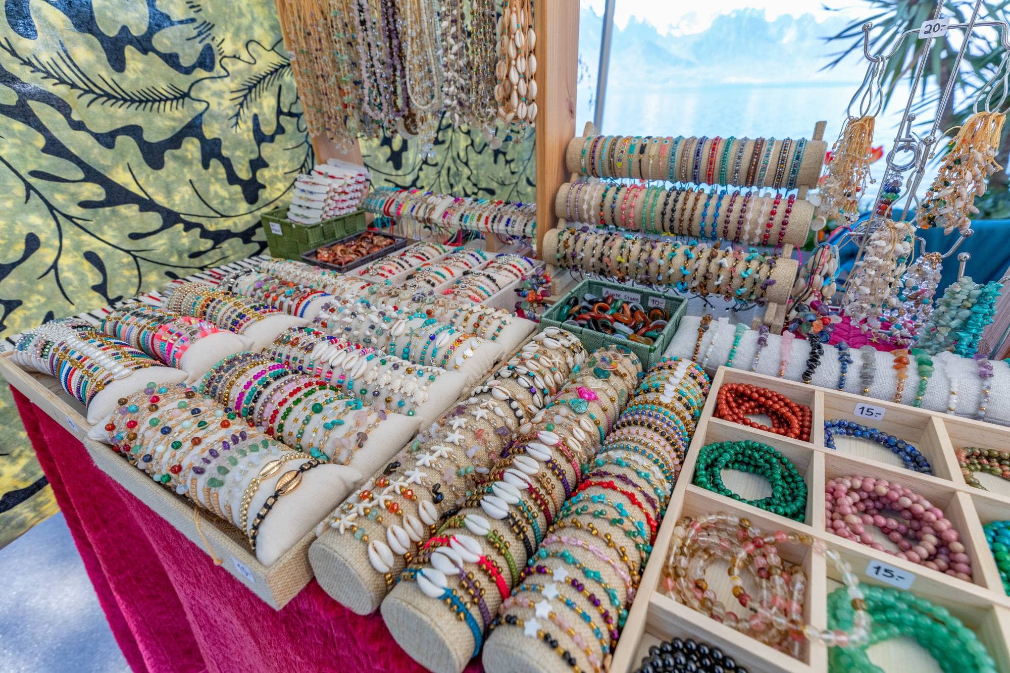 Artisanat et Bijoux Cornaz